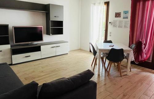 Lorena Casa Vacanze Piscina - vicina a Gardaland - Foto 3