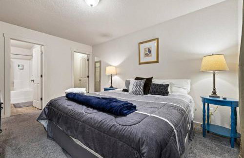 Charming Private Twnhome w/ Large Fenced Yard (58) - Foto 9