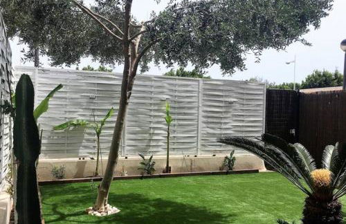 Chill out ground floor apartm +private garden+WIFI - Foto 8