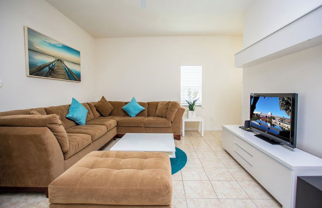 Four Bedroom w Screened Pool Close to Disney 4563 - Foto 5