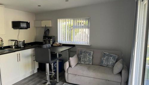 Independent garden studio - sleeps max 3. - Foto 2