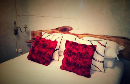 Aldeia Dos Caldeirões - Photo 53