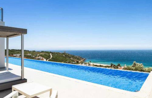 LUJOSA VILLA PISCINA 25 METROS SUIT 60m2 SPA SAUNA - Foto 16