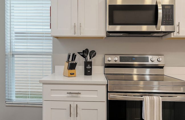 Heated Pool & Bathtub 4BR Near Disney - Foto 21