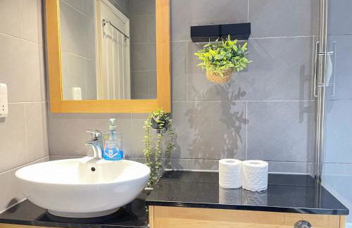 Embankment 2-Bed Flat with AC near Charing Cross, Trafalgar Square, London Eye, Big Ben - Foto 15