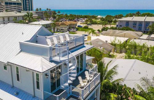 All Decked Out - Foto 54