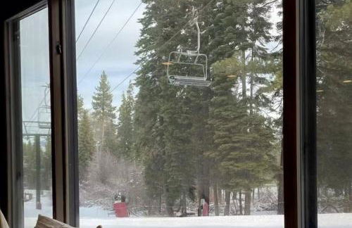 Northstar Resort True Ski In Ski Out Year-Round Hot Tubs Book on Your Mobile for Promo Price - Foto 16