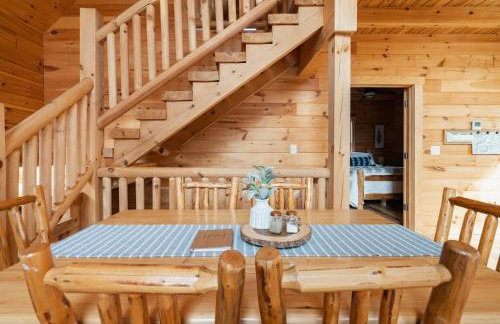 Family Friendly ~ Hocking Hills Cabin ~ Close to Caves, w/Wifi - Foto 9