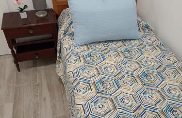 Orange Apartments - Photo 23