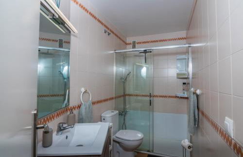 Cosy 2BR flat in Nuevo Portil city centre - Foto 8