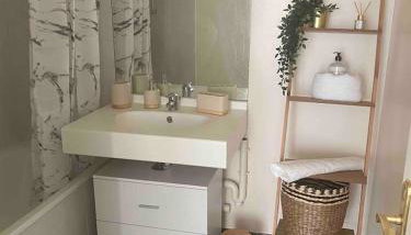 Grand T2 45m2 avec Parking & Balcon proche Paris - Foto 2