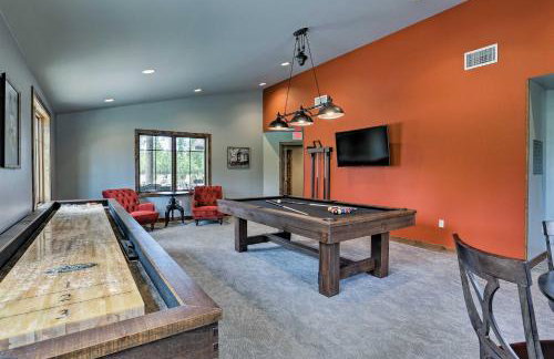Ride to Sturgis! Modern Group Lodge w/ Hot Tub - Photo 38