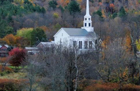 Sunny & Open 2 Bdrm - Close to Stowe Village, Shopping, Mtn Views! - Foto 23