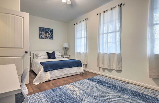 Gorgeous Luxury Home With Hot Tub Just 3 Miles to Dtwn! - Foto 15