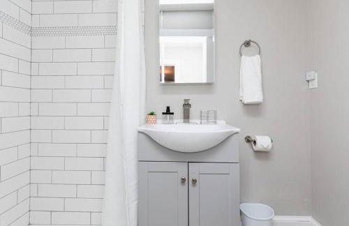 Royal Respite Green Kings and Grey Queens Hideaway! - Foto 33