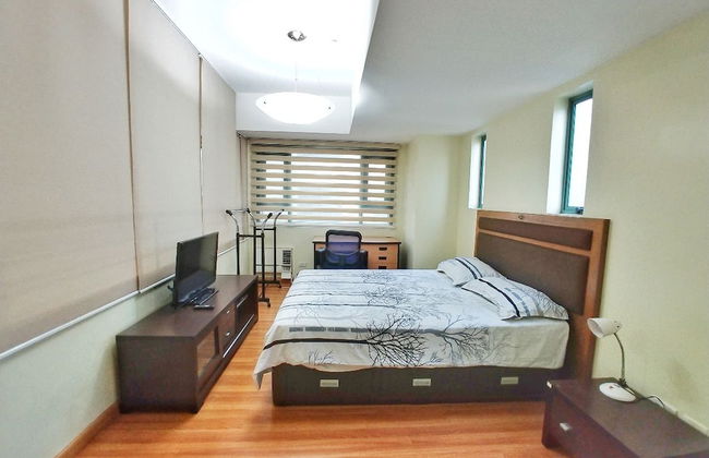 McKinley Park Residences - Foto 18