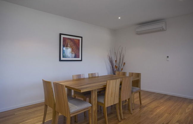 Two Bays Apartments - Foto 9