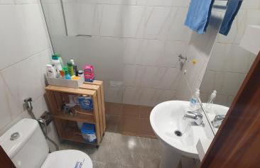 Burero Beach Stay - Comfy - Near airport & Beaches - Foto 17