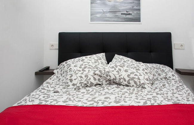 ApartmentsPlatjadAro - Photo 3