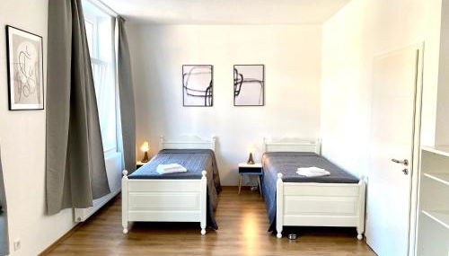 2 Rooms, free Parking, 25 min to Düsseldorf, 150 Mbps WLAN - Foto 2