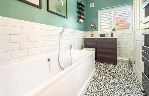 Central, dog friendly, private courtyard - Foto 12