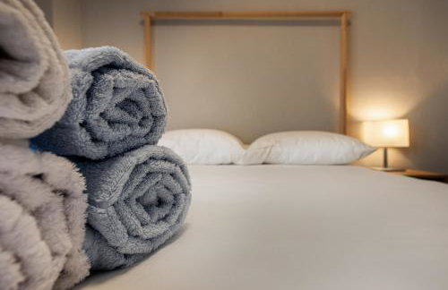 Spacious 3-bedroom apartment with WiFi, AC in charming Kalamaria - mountain view - Foto 50