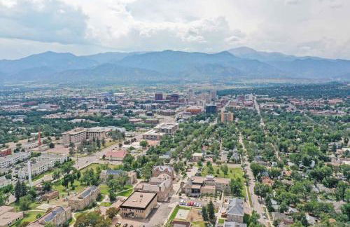 Sheridan Wildflower Downtown Family Fun w Firepit - Foto 57