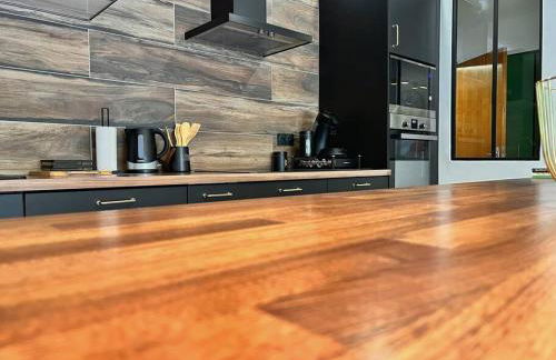 La Capucine - Lumineux avec balcon et parking - Foto 12