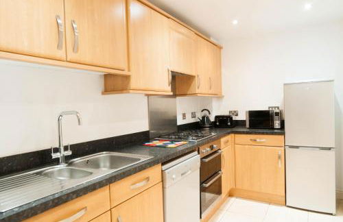 Atlas House - Ideal for Contractors or Derby County Fans - Foto 28