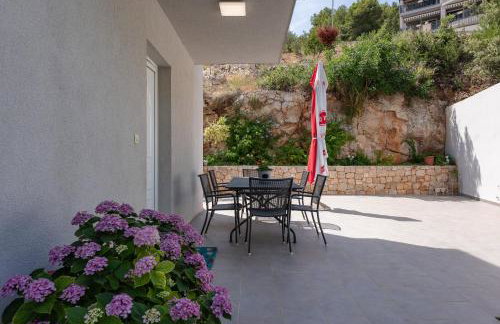 ISLAND HVAR LUXE Holiday Villa Maslina with Beach - Photo 51