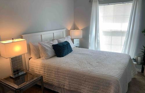 Quaint Coastal Pool Home on Florida's Space Coast - Foto 18