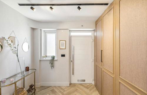 Spacious 6 Bedroom Luxury Home Sleeps 14 Royal Manor 57 - Foto 47