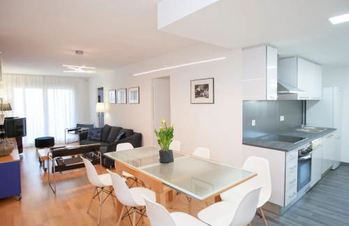 Pis del Mercat -aire acondicionado en todas las habitaciones y salón- - Foto 1