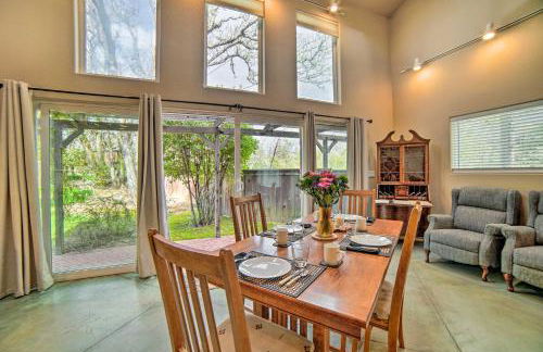Hilltop Loft Ukiah Vacation Rental! - Photo 11