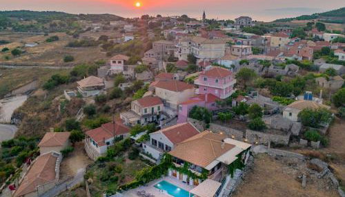 Villa Tramonto with Private Heated Pool, by ZanteWize - Foto 2