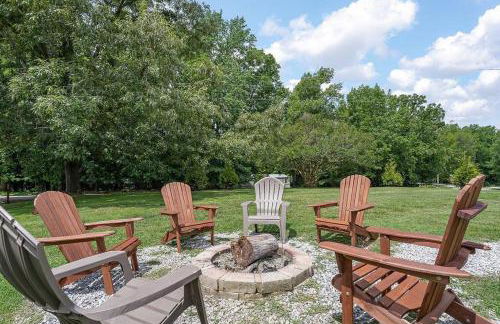 Rustic Cabin, Dock, Firepit, Kayaks & Games - Foto 28