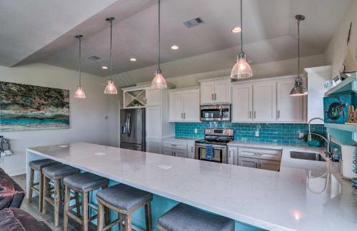 Steps to Gulf Crystal Beach Home with Deck and Views - Foto 7