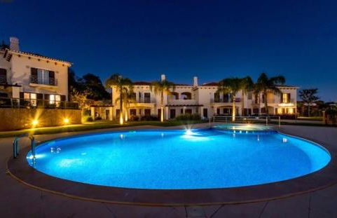 Villa Cascata, 3 bedroom, Pool, close to Olhos de Agua - Foto 4