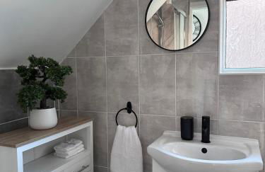 That's Amore House 3 bedroom house with parking walking distance to Sandbach town - Photo 17