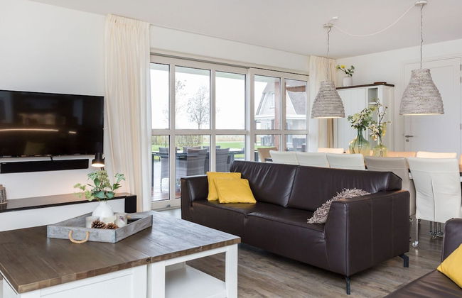 Villa in Friesland With Sauna and Whirlpool - Foto 16