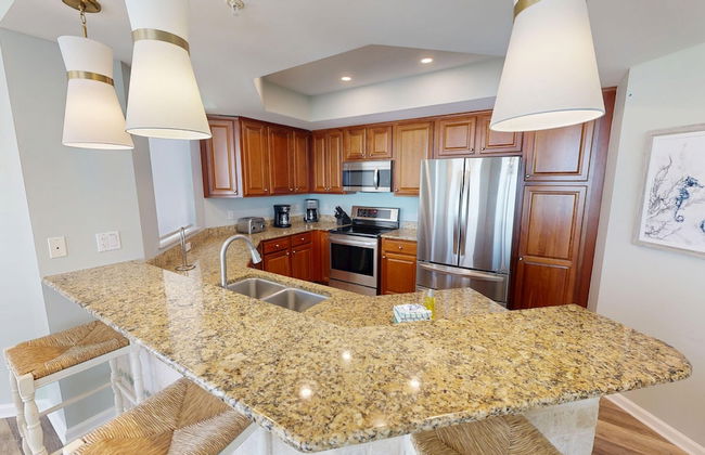 Silver Beach 506 is a gorgeous Gulf Front 4 BR with free beach service - sleeps 8 by RedAwning - Foto 17