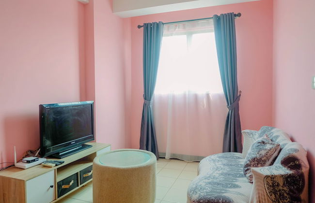 Homey and Stylist 1BR Gading Icon Apartment - Photo 17