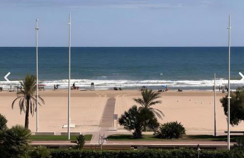 Gandia Tropicana Suite - Photo 21