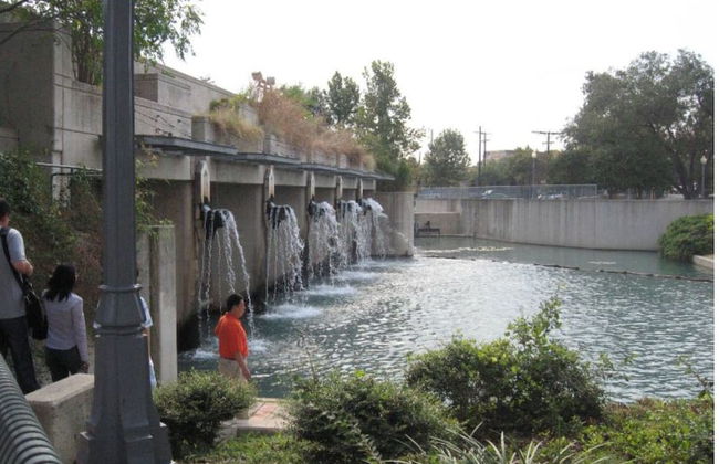 Charming Studio W/deck & Garden - Foto 19