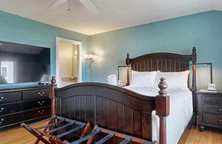 Beauty on the Beach by Bayley Vacation Rentals - Photo 23