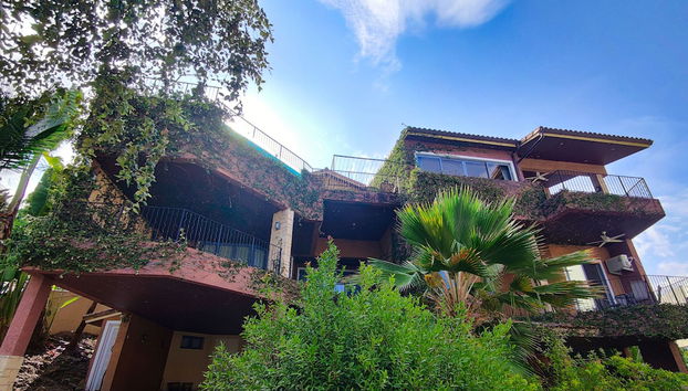 Teetara Villa Patong - Foto 3, Entrada interior