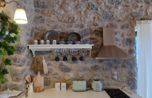 Theta Guesthouse - Photo 30