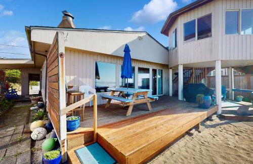 2 Bed 2 Bath Vacation home in Rockaway Beach - Foto 2