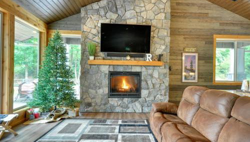 Luxurious Waterfront Retreat with Private Pond! - Foto 5