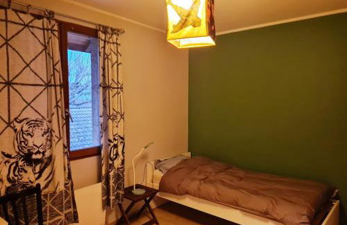 Large 4-room apartment between Switzerland and France - Foto 13